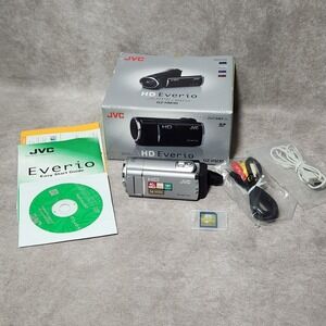 JVC HD Everio Memory Camcorder Camera silver GZ-HM30 with extras & original Box